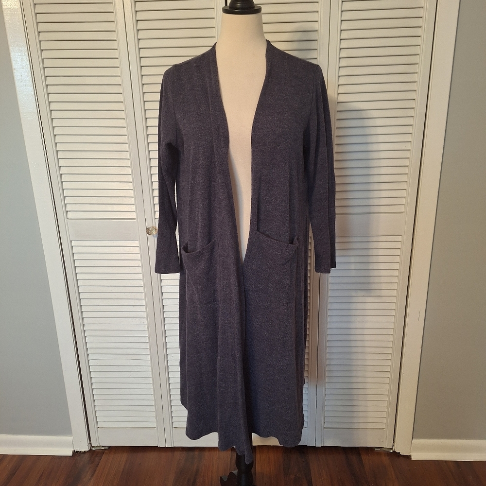 Lularoe shrug cardigan sz medium *H - Picture 5 of 6